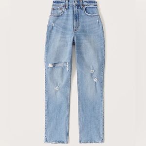 Abercrombie 90s Straight Jeans Ultra High Rise (Curvy Fit)